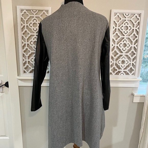 SHEIN Gray and Black Cardigan - Picture 4 of 7